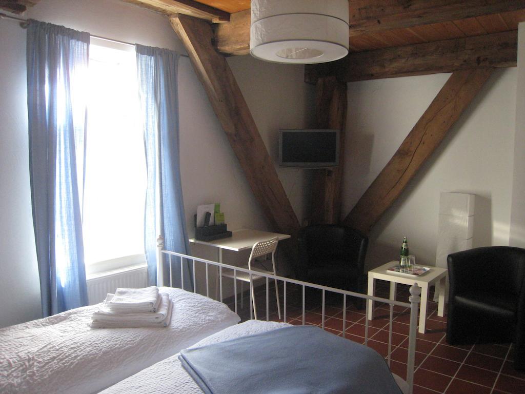 Hotel To'N Schlagboom Schillig Pokoj fotografie